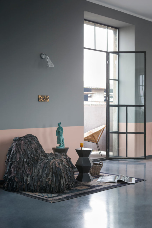 布達佩斯兵工廠變身設計師溫馨家屋：布達佩斯A+Z Loft House的空間美學 - EVERYDAY OBJECT
