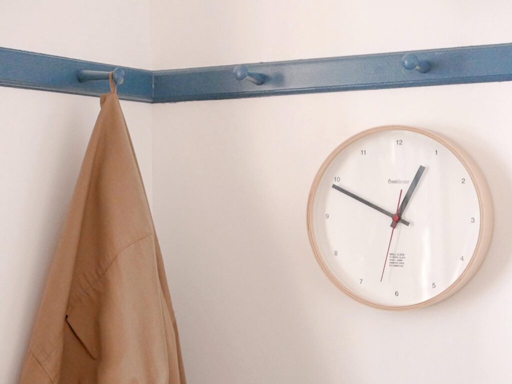 【極美品】FRESH SERVICE Wall Clock Khaki 極美品】FRESH SERVICE Wall Clock Khaki