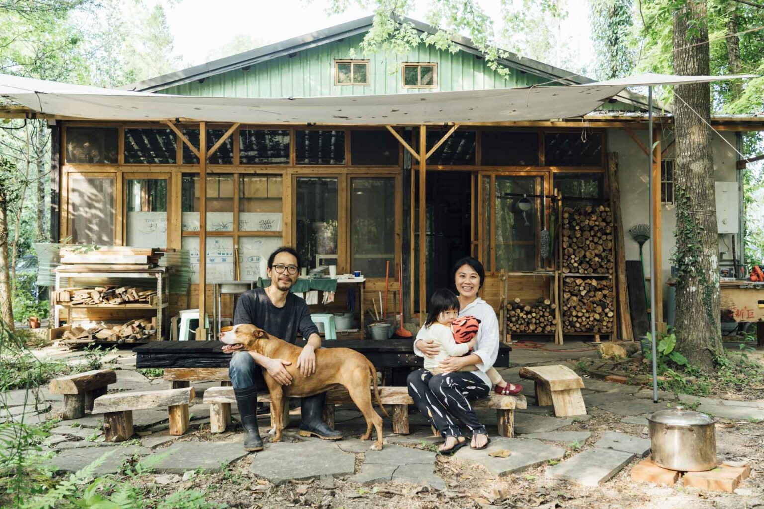 [ 家訪 ]「爬山對他們的日常，就是回家路上」——小明和思含在「那個山屋」裡的理想森活 - EVERYDAY OBJECT