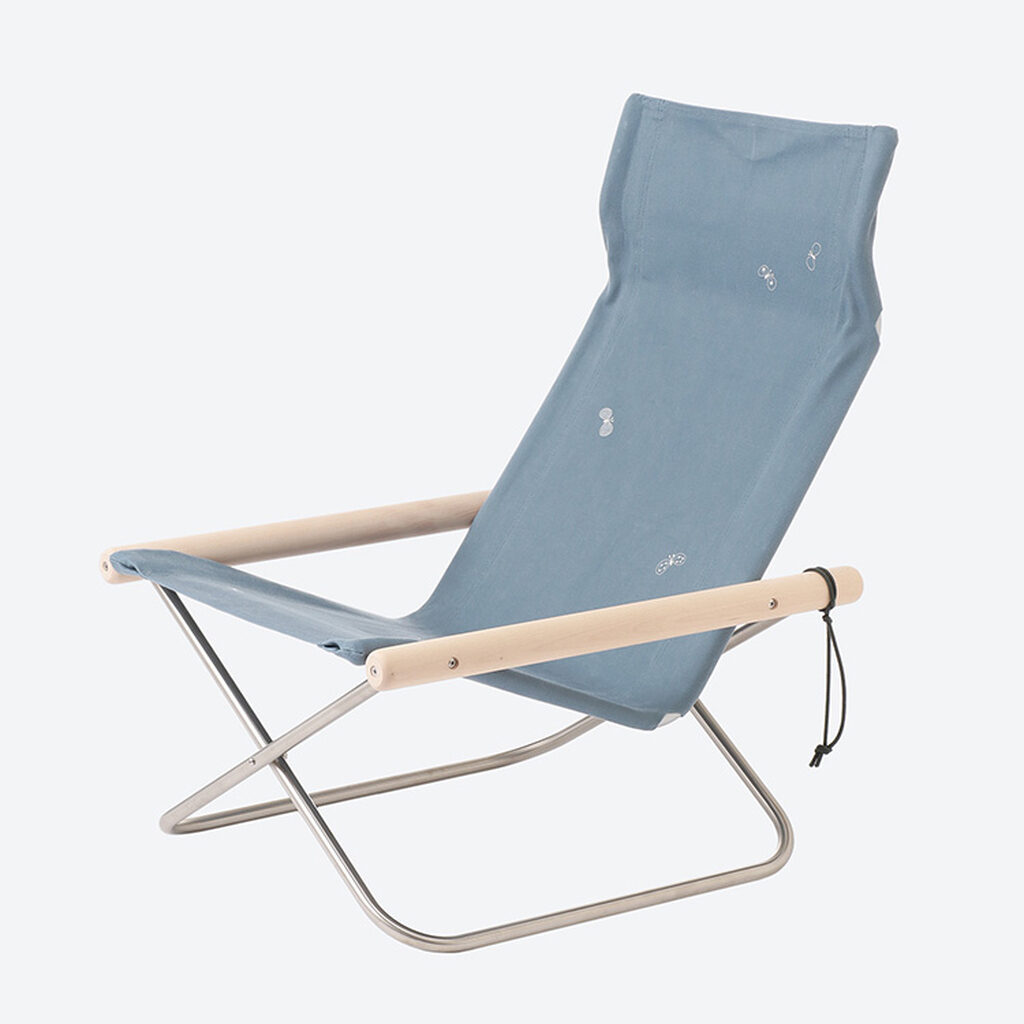 Nychair X Ottoman minä perhonen 日本Nychair X - minä perhonen 手繪圖案聯名折疊椅，70年代至今