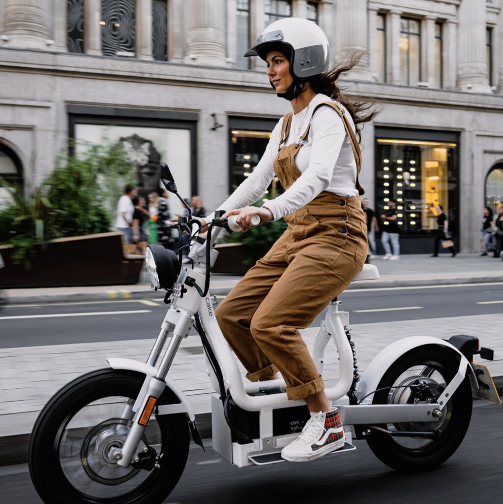 探索城市的終極通勤者，可客製化」瑞典CAKE Makka 智慧電動自行車